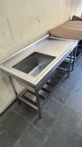 Pia de inox 1,30 x 60