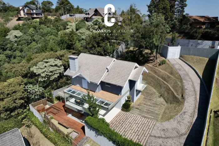Casa à venda ou para Alugar, Alto do Capivari, Campos do Jordão, SP