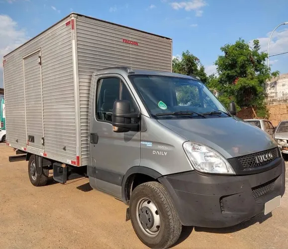 IVECO 35S14 BAÚ 2014