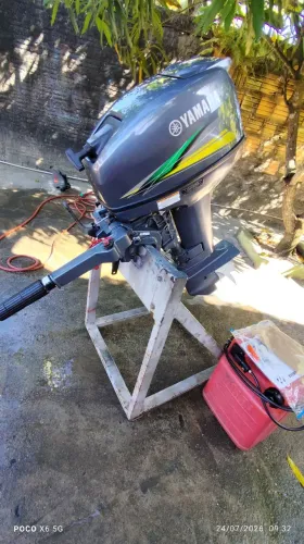 Motor Yamaha 15 Hp modelo moderno