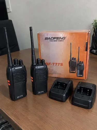Rádio Walk Talk Bivolt BF-777s | AJ-E06