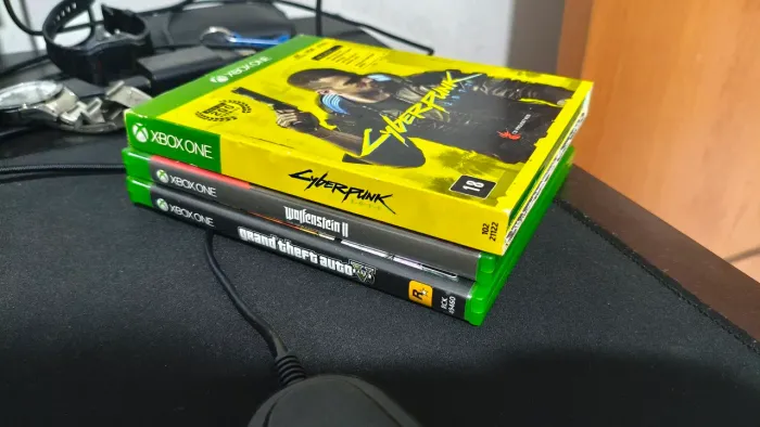 Vendo jogos Xbox One