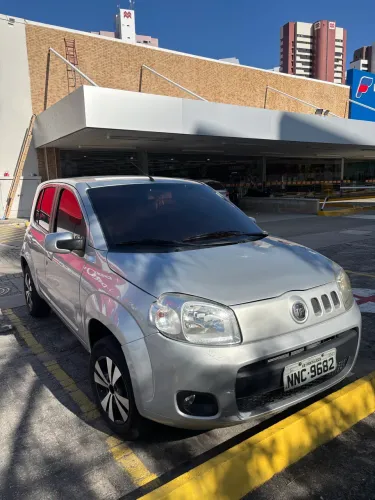 Fiat Uno Vivace/rua 1.0 EVO Fire Flex 8V 5P 2011