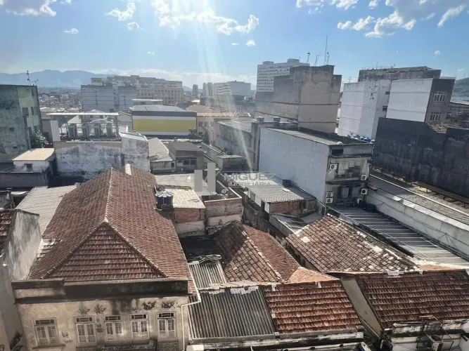 SALA COMERCIAL EM MADUREIRA RUA MARIA DE FREITAS 42