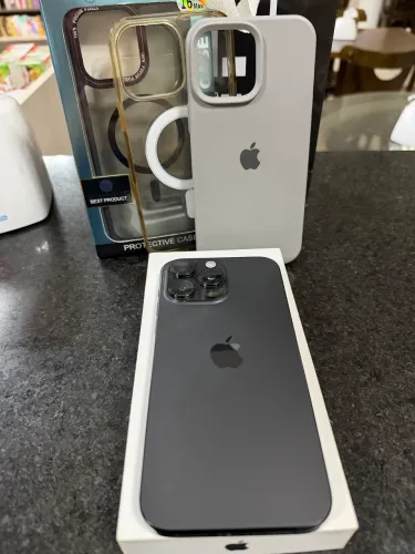 IPHONE 16 PRO MAX 256gb
