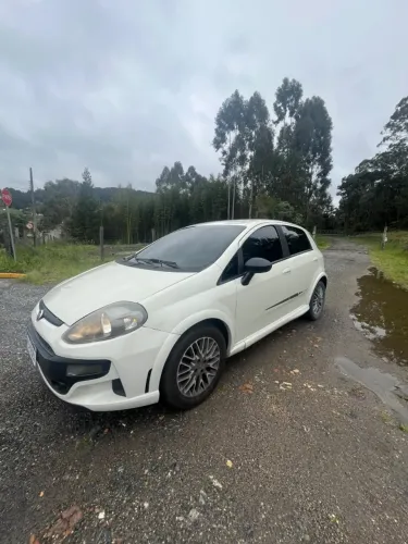 Fiat Punto Blackmotion 1.8 Flex 16V 5P. 2015