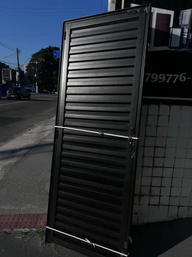 PORTA DE ALUMÍNIO PRETO DIREITO DA FABRICA- ALTA QUALIDADE!
