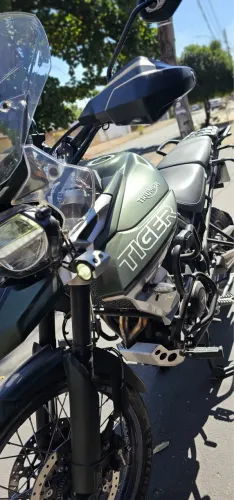 Triumph Tiger 800 XCA - Top de Linha