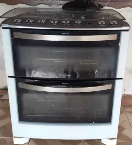 Fogão 5 bocas funcionando normal com 2 fornos elétrico 