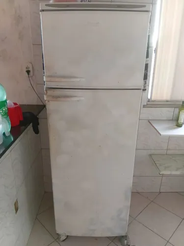 Geladeira Dako
