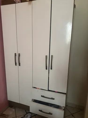 Guarda roupa infantil
