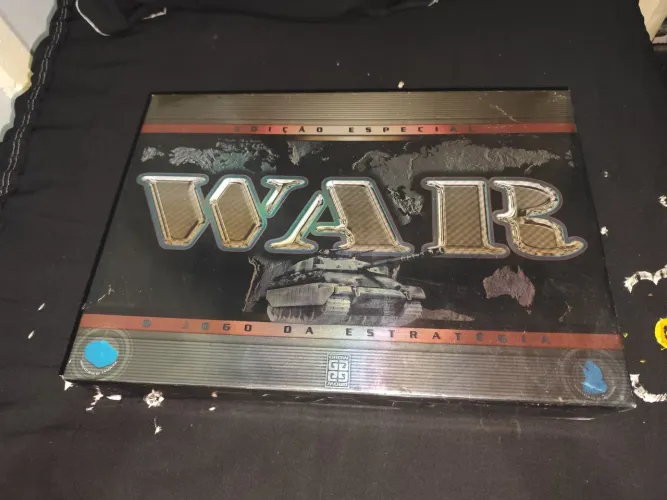 JOGO DE TABULEIRO WAR EDIÇÃO ESPECIAL 