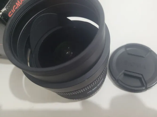 Lente Sigma 10mm
