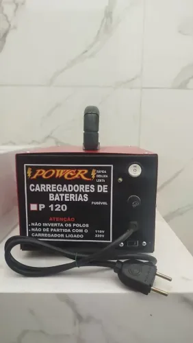 Carregador de baterias automotivo