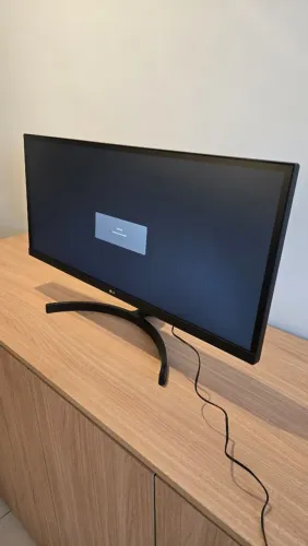 Monitor LG UltraWide 29WL500 - 29 polegadas (formato 21:9)