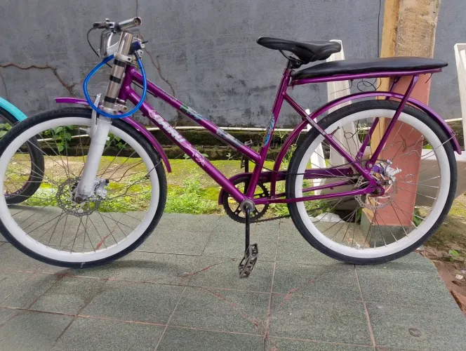 Vendo bike equipada 