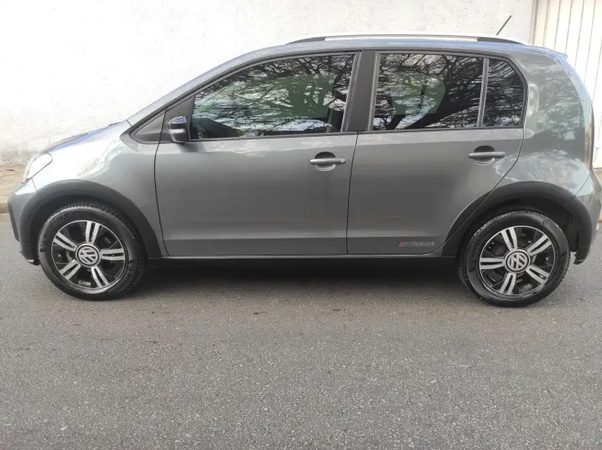 Volkswagen Up! Extreme 1.0 TSI Total Flex 12V 5P 2020