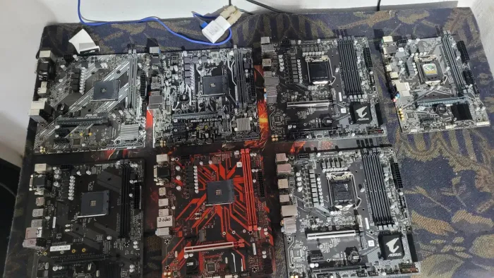 Venda no Estado] Placas-Mãe p/ Tentativa de Reparo ou Retirada de Peças (AM4 / Intel)