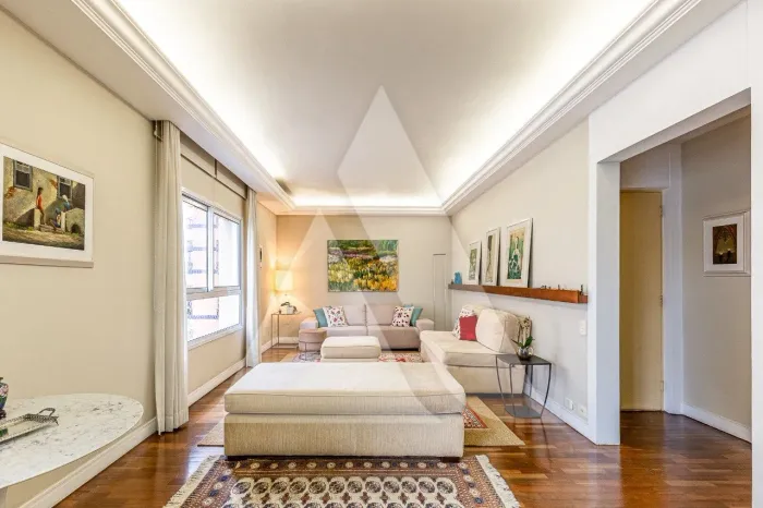 Apartamento a Venda no Itaim Bibi.