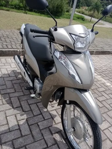 Honda Biz 110i 2024