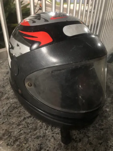 Capacete SAN MARINO