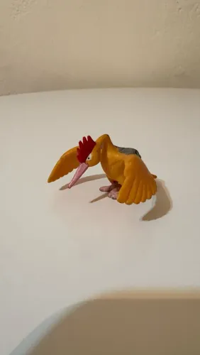 Spearow Pokemon (feng-hendra toys)