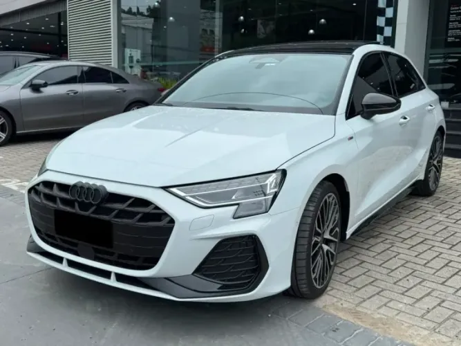 Audi A3 Sportb. Performance Black 2.0 S-tron. 2026