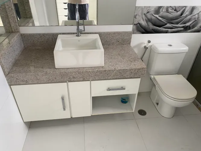 Balcão de mármore com pia