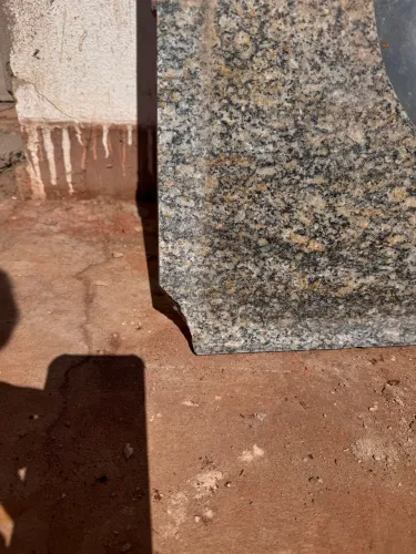 Bancada de granito com pia