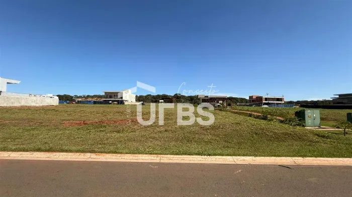 Lote de 720 m² no Plateau D'or Unique