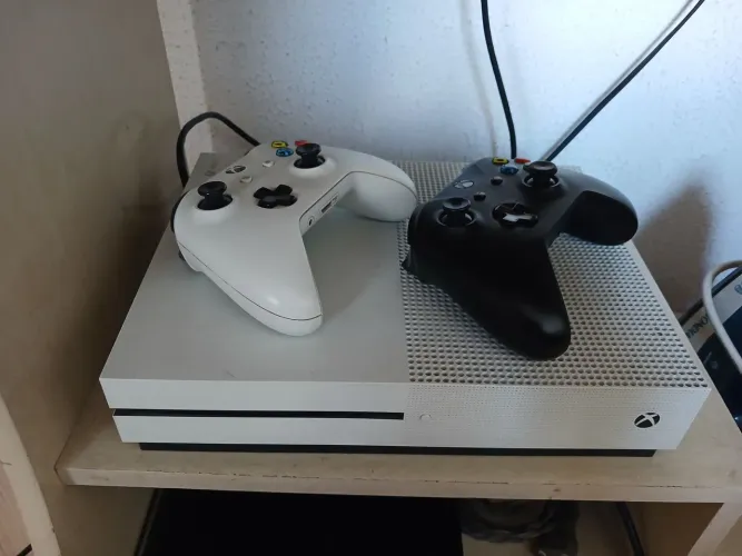 Console Xbox One S