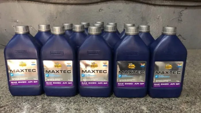 Kit com 16 Oleo lubrificante BARDAHL MAXTEC SAE 5W20 API SP - fuel economy 1l 