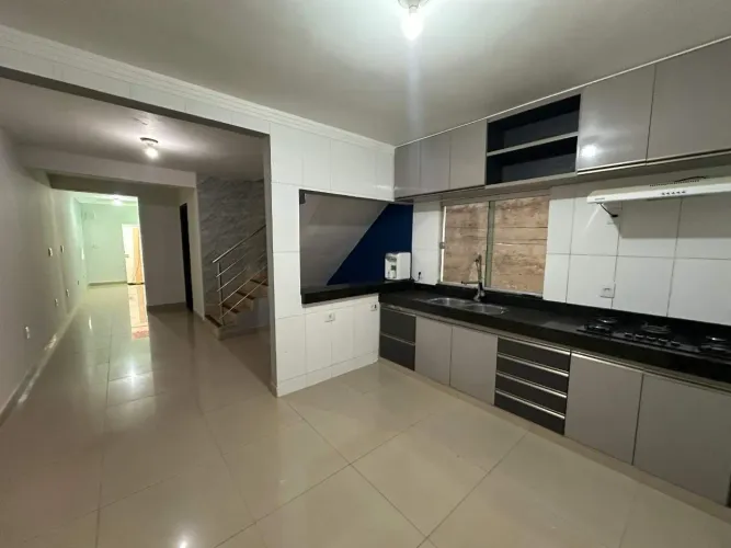 Casa para aluguel no Bairro Independência - Montes Claros/MG, 03 quarto(s)
