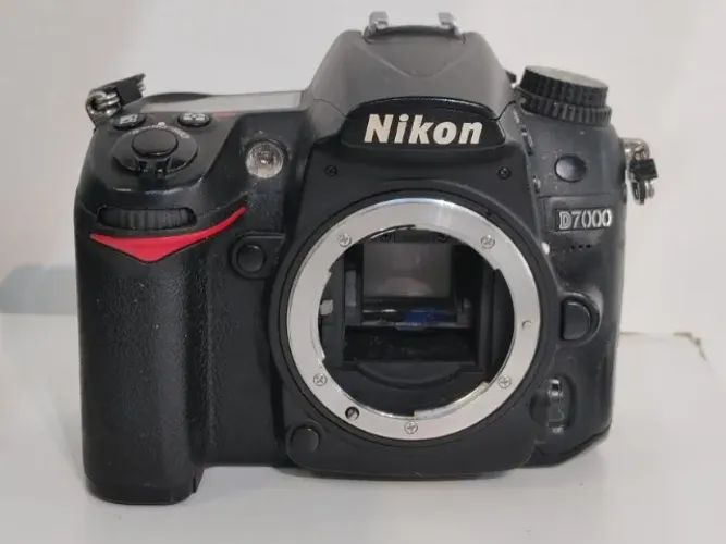 Nikon D7000