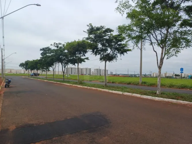Terreno comerciais à venda no bairro Grand Ville.