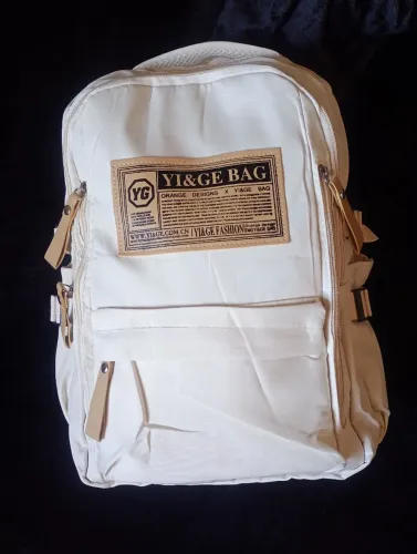 Mochila off White NOVA