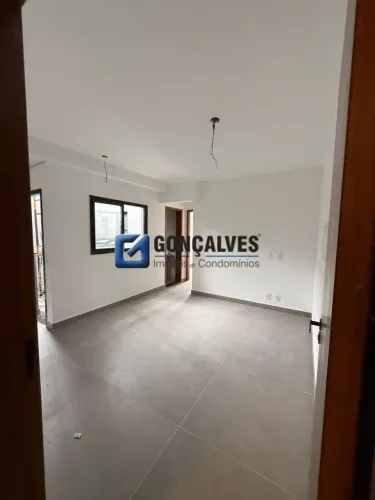 Apartamento 2 Dormitórios no Parque Oratório, Santo André - Aceita Financiamento