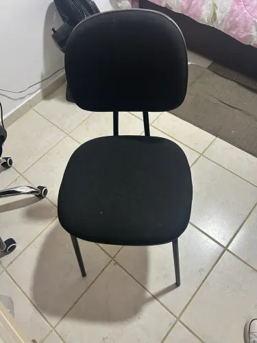 Cadeira preta escritório 
