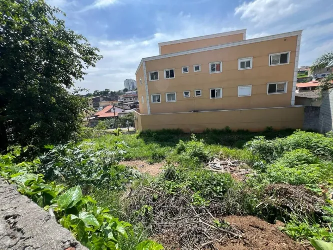 Terreno à Venda no Jardim D'Abril, Osasco!