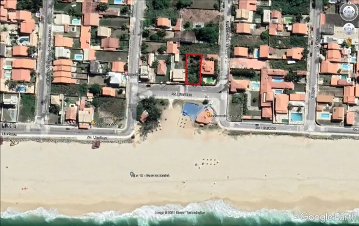 Terreno na Barra de Maricá - Frente para a Praia - Barracuda - Localização Privilegiada