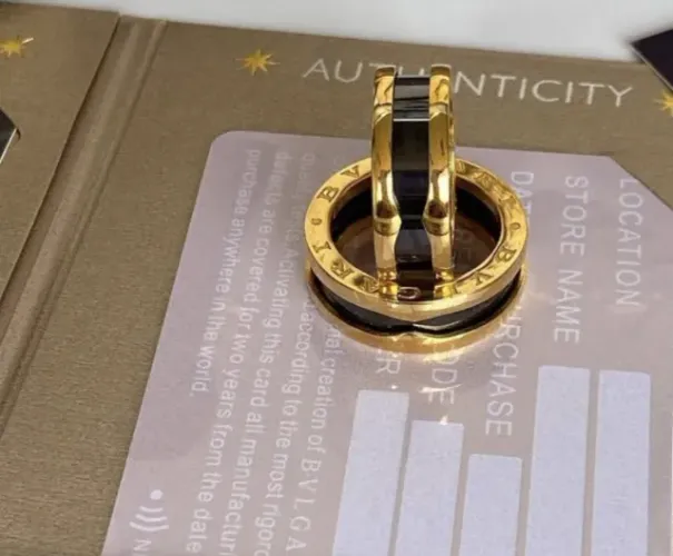 Alianças anel bvlgari com cerâmica black banho de 6mm de ouro amarelo 18 k