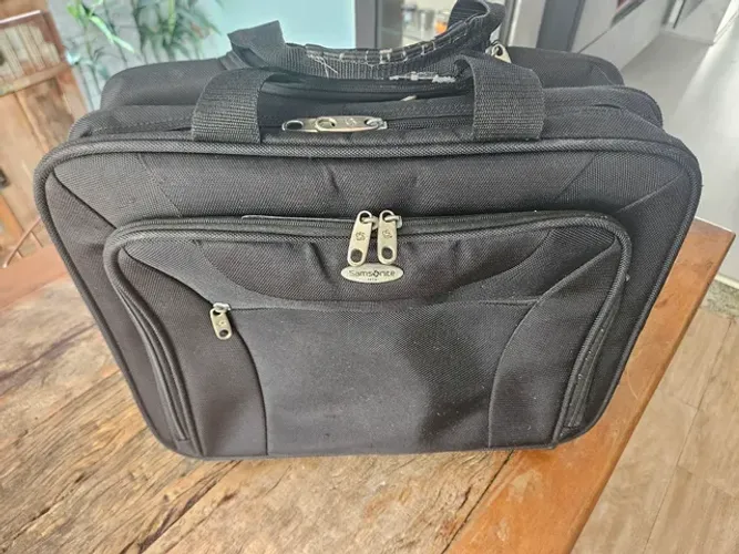 Pasta Samsonite Executiva com Rodinhas