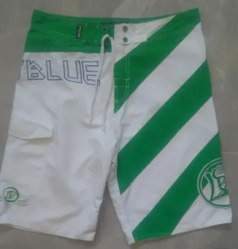 Bermuda Verde e Branca 46 LiftBlue