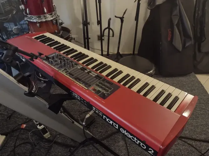 Nord Electro 2
