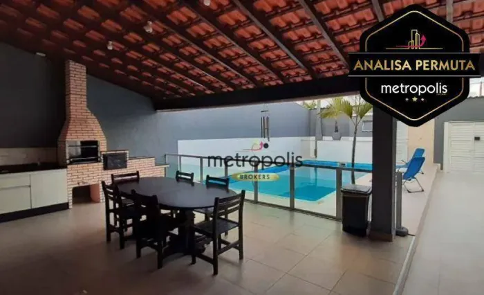 Sobrado à venda, 340 m² por R$ 901.000,00 - Santa Terezinha - Itanhaém/SP