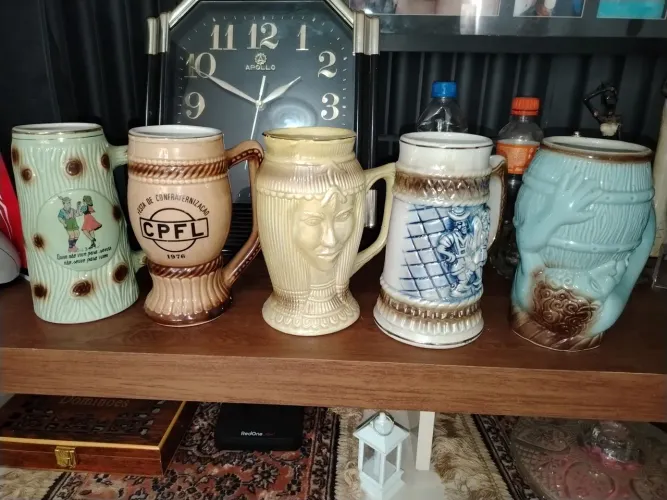 Canecas de Porcelana década de 80 e 90