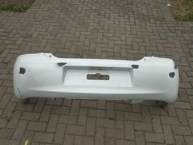 Parachoque traseiro Etios sedan 2008 a 2011
