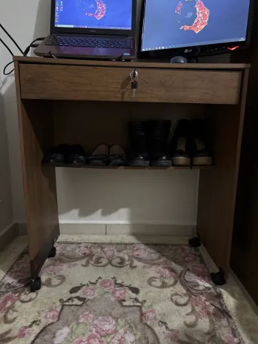 Escrivaninha 70cm