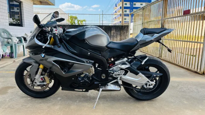 BMW S1000RR