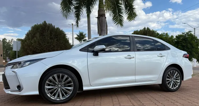 Corolla XEI 2024/2024 Apenas 36 mil km.